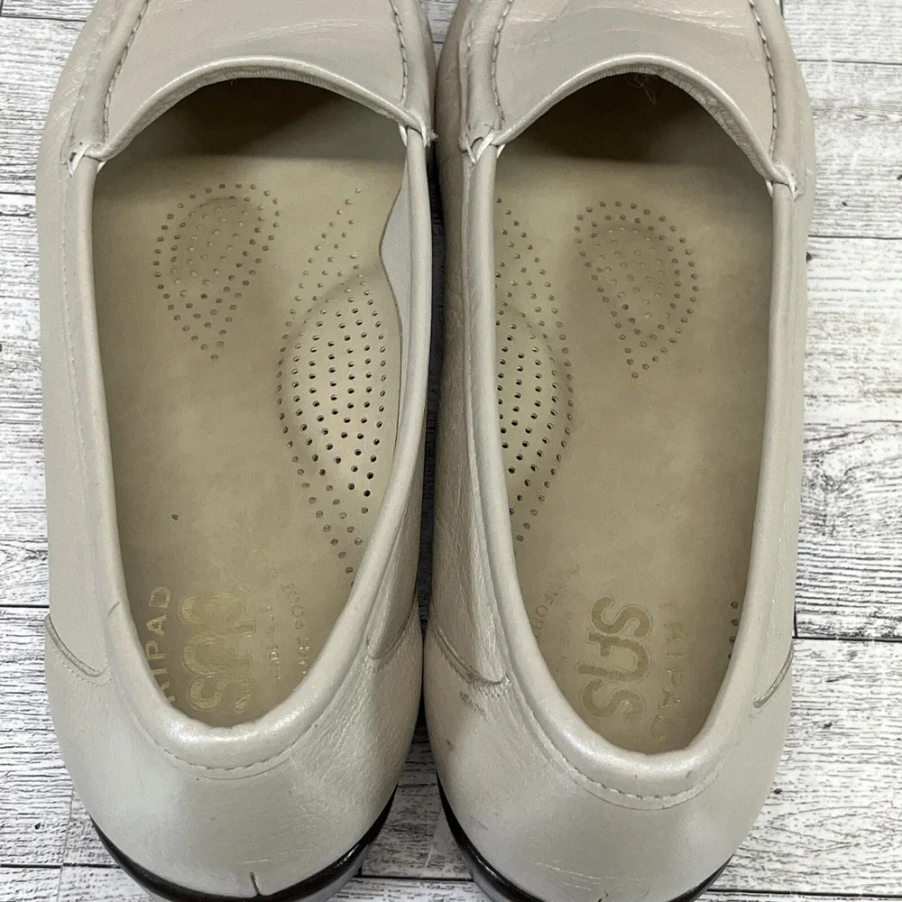 SAS Tripad Comfort Simplify Slip On Loafer‎ Pearl Bone Ivory Women Size 9N